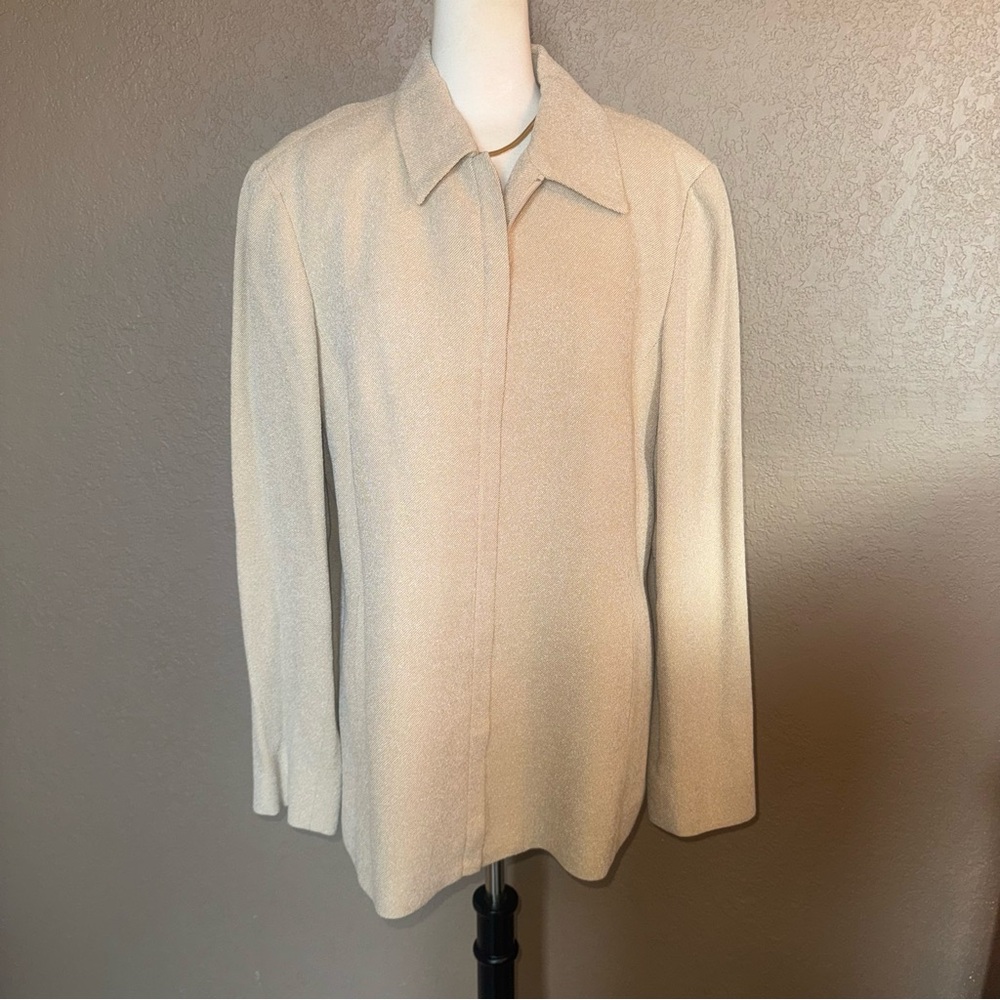 Beautiful Liz Claiborne Taupe Textured Blazer